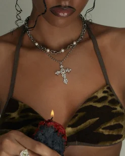 Aphrodite’S Song Collier