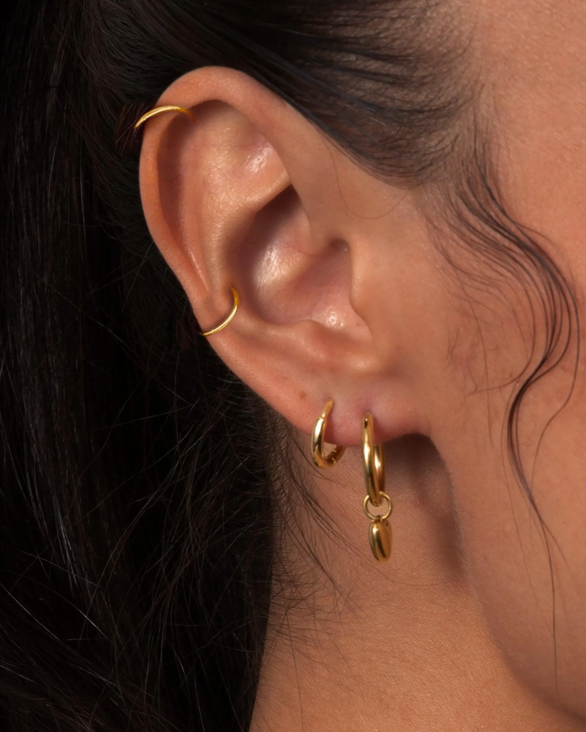 Boucle d'Oreille Mini Créole Simple En Or