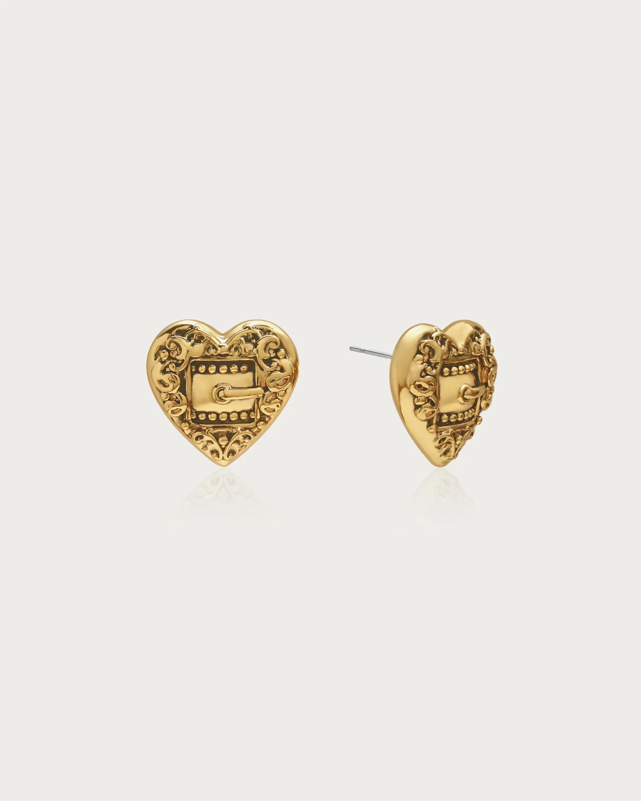 Boucles D'oreilles Clous Cœur ceinturées