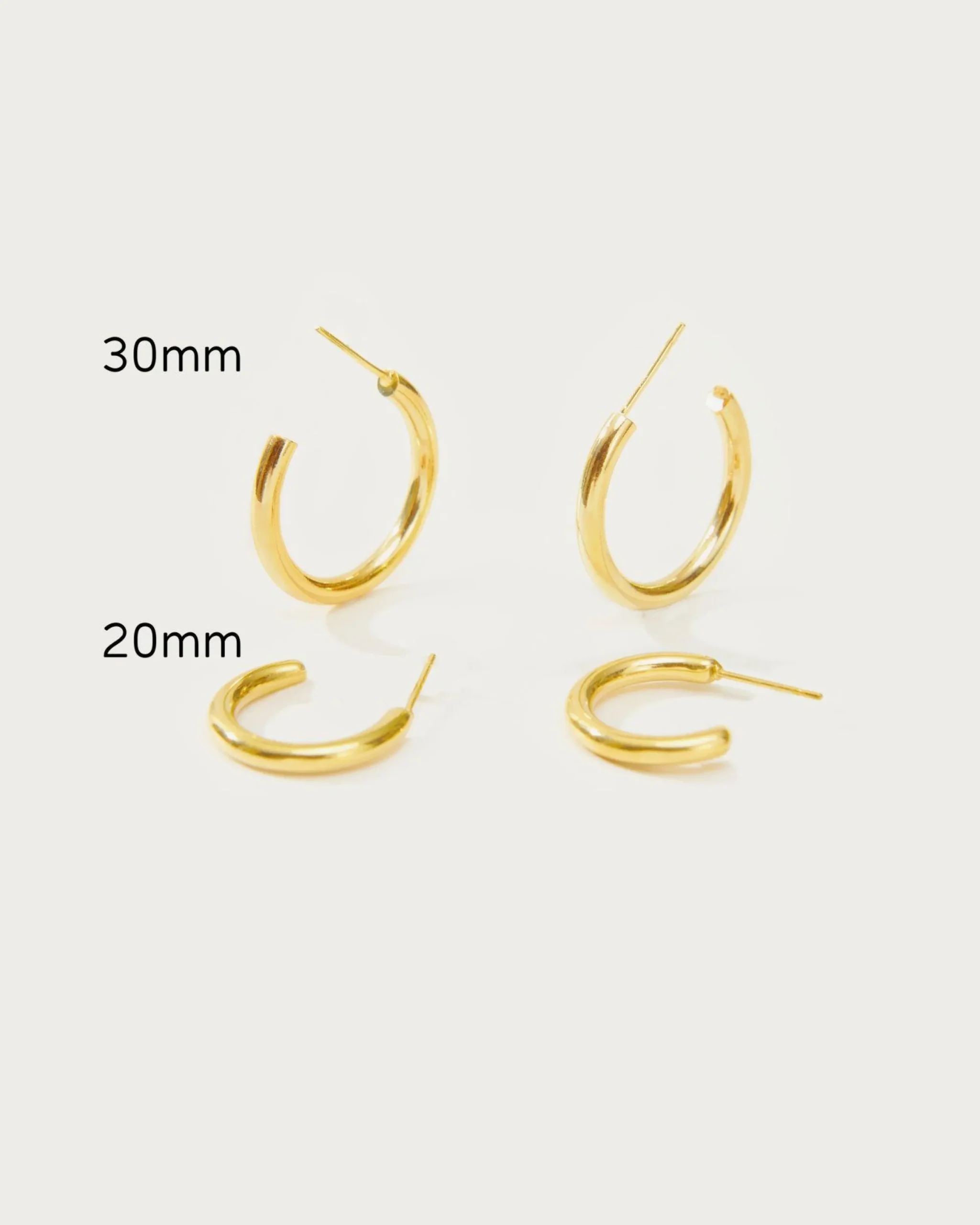 Boucles d'Oreilles Créoles Sans Fin Argentées 30 Mm