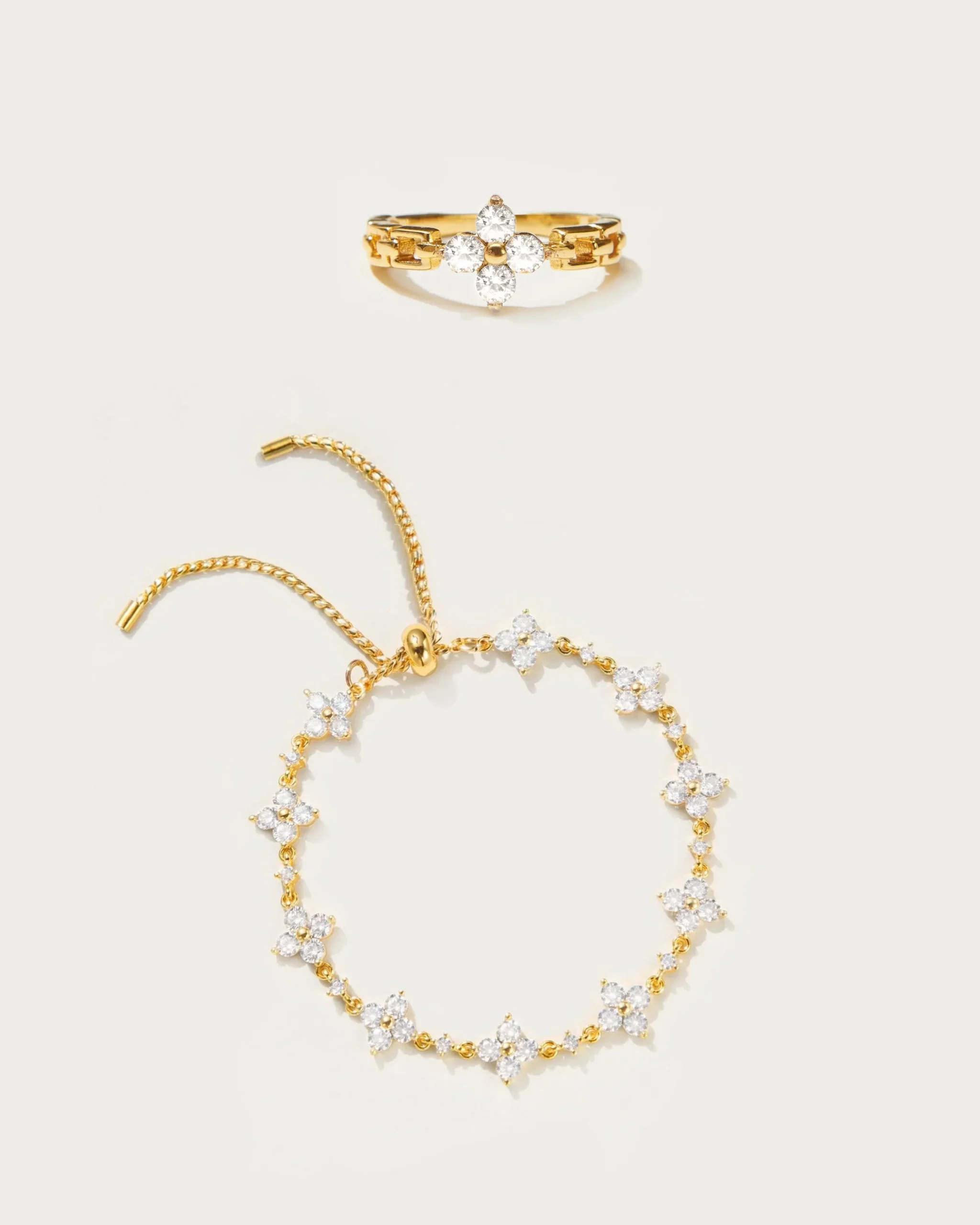 Ensemble Bracelet Et Bague Trèfle Étincelant