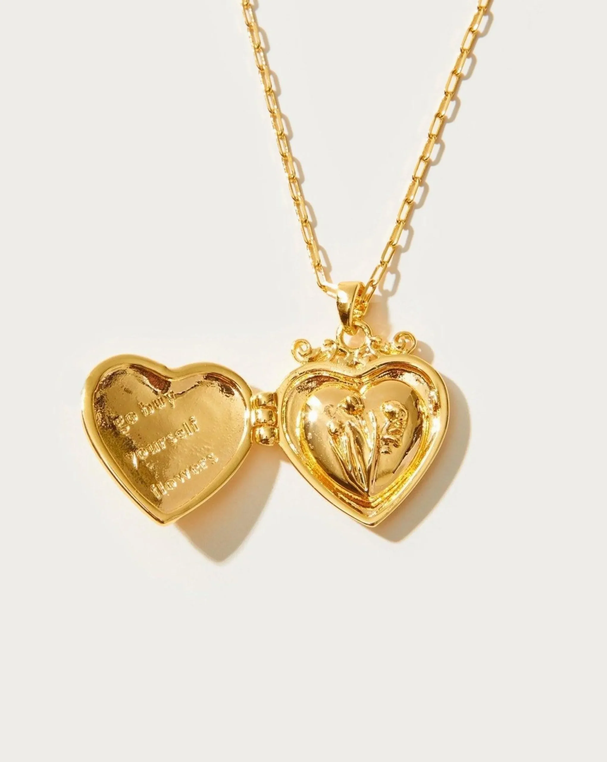 Grand Collier Médaillon Isabela
