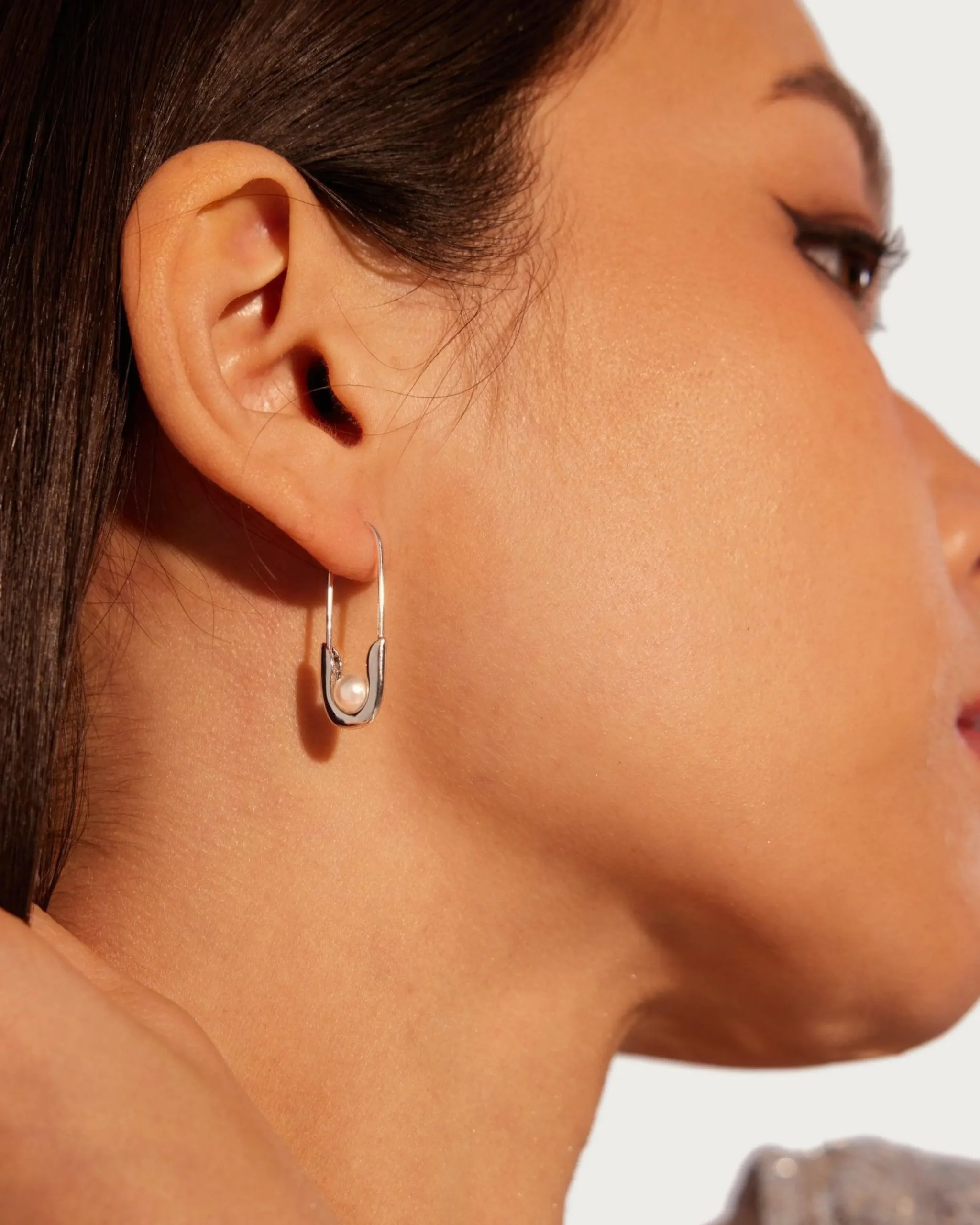 Petites Boucles d'Oreilles Épingles de Sûreté Argentées
